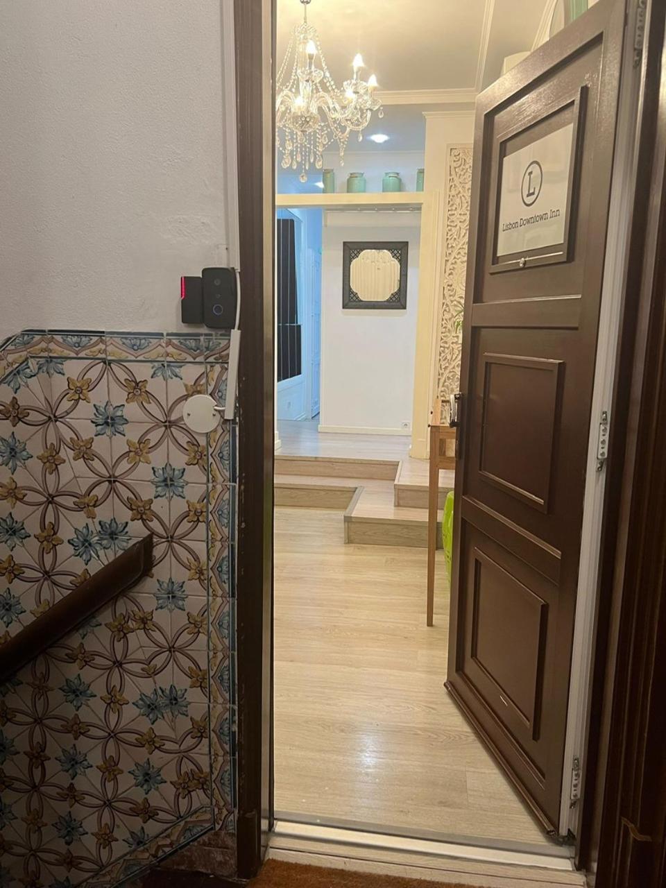 Lisbon Downtown Inn Bagian luar foto