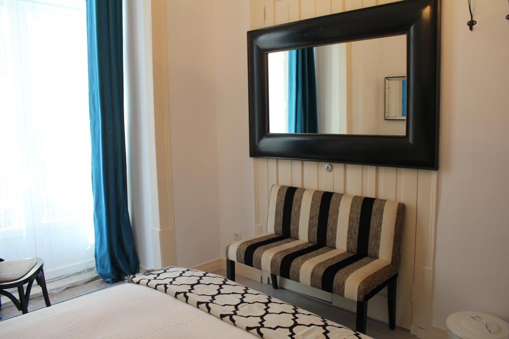 Lisbon Downtown Inn Bagian luar foto
