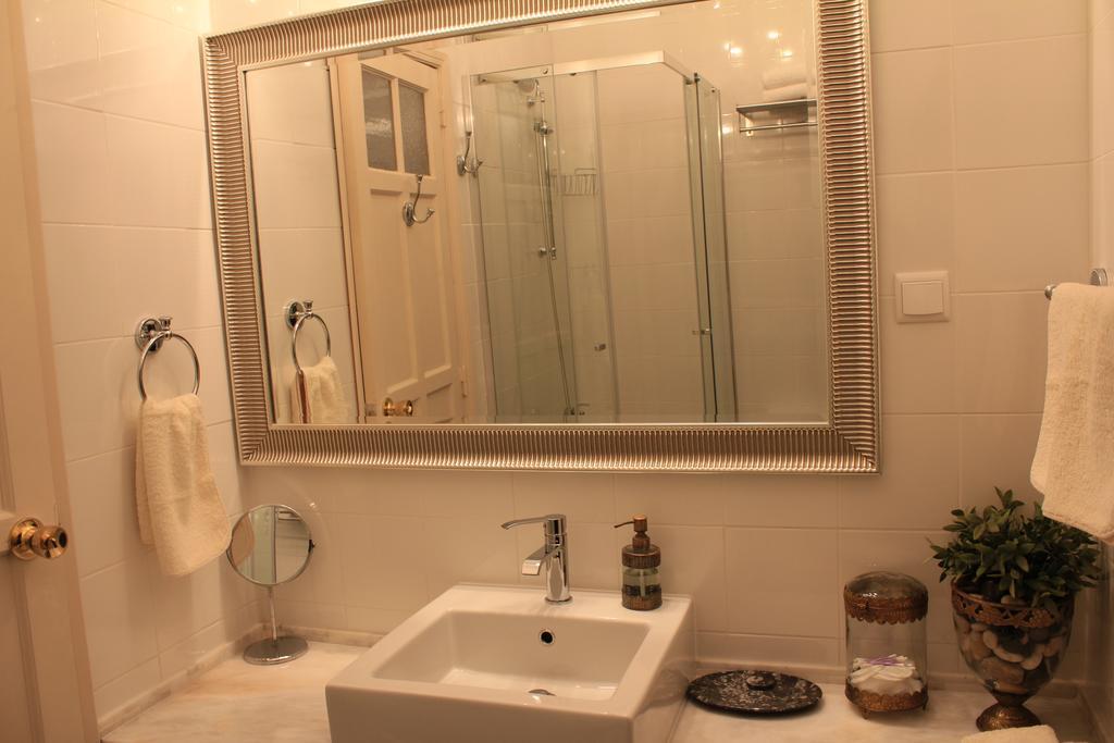 Lisbon Downtown Inn Bagian luar foto